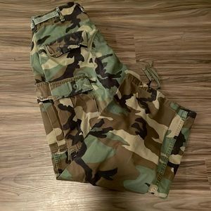Jungle Camo Army Pants / Cargos